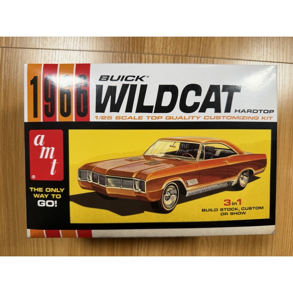 AMT 1966 Buick Wildcat Hardtop 1/25 Scale Model Kit AMT1175 Started Partially